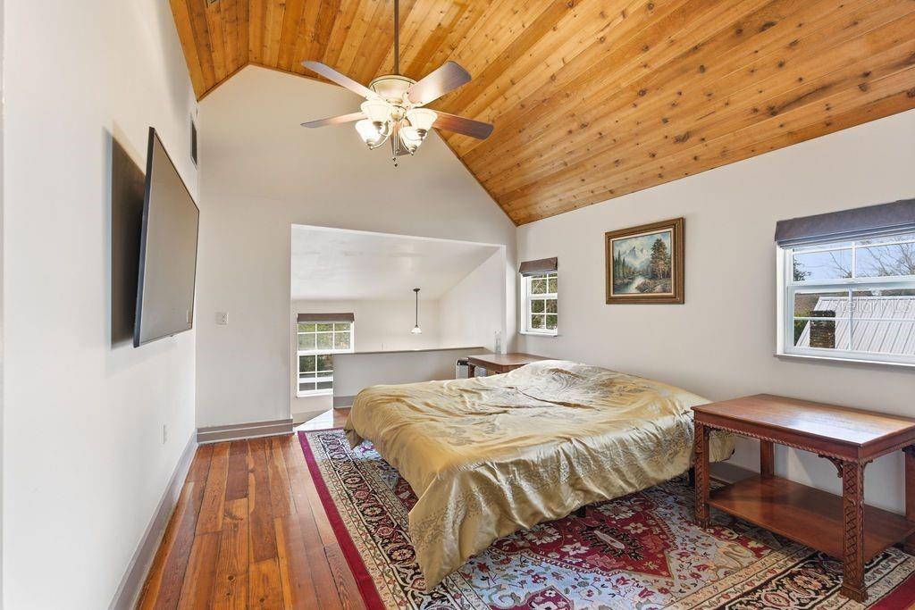 Image 44 of 82 For 720 3rd Street