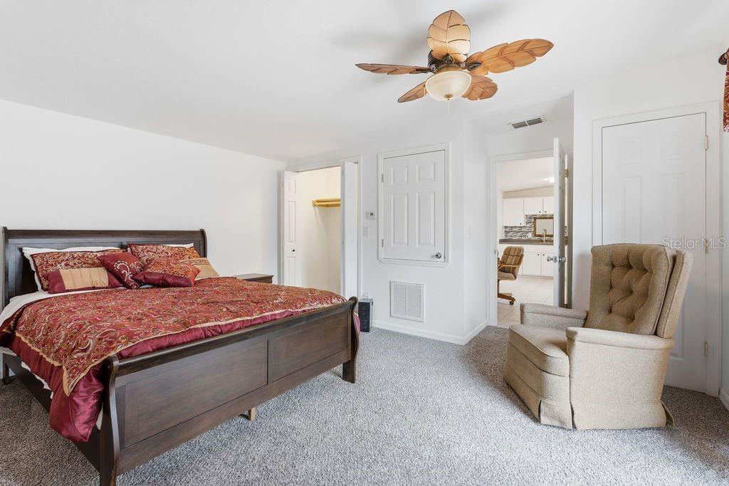 Image 62 of 82 For 720 3rd Street