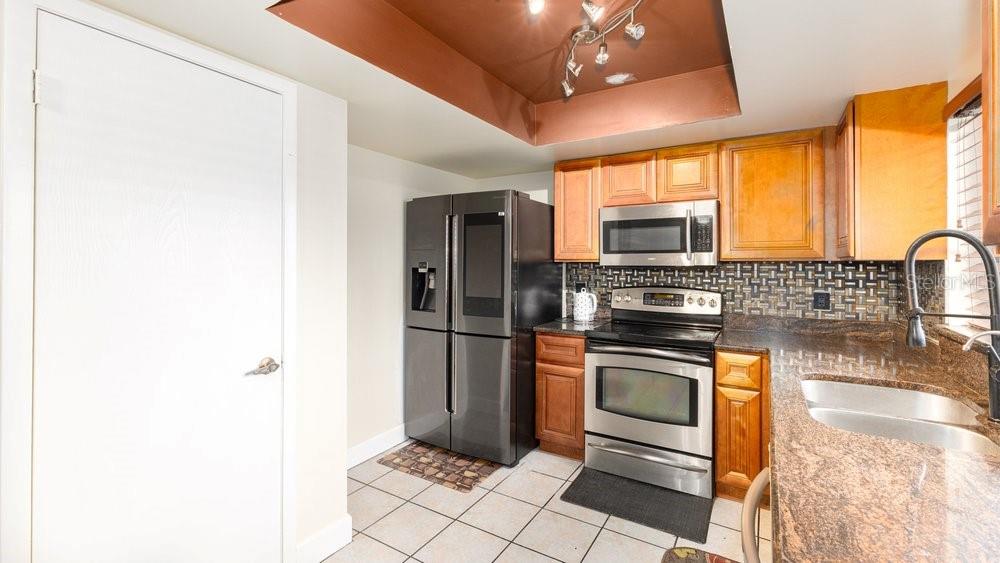 Image 7 of 15 For 7245 Pleasant Drive