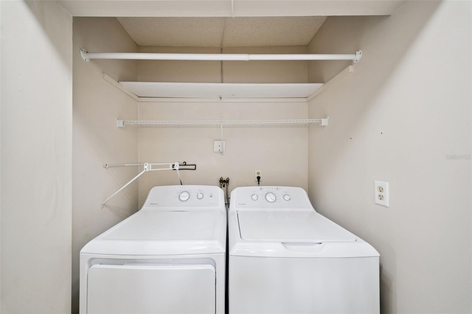 Image 19 of 21 For 404 Orlando Avenue 1b