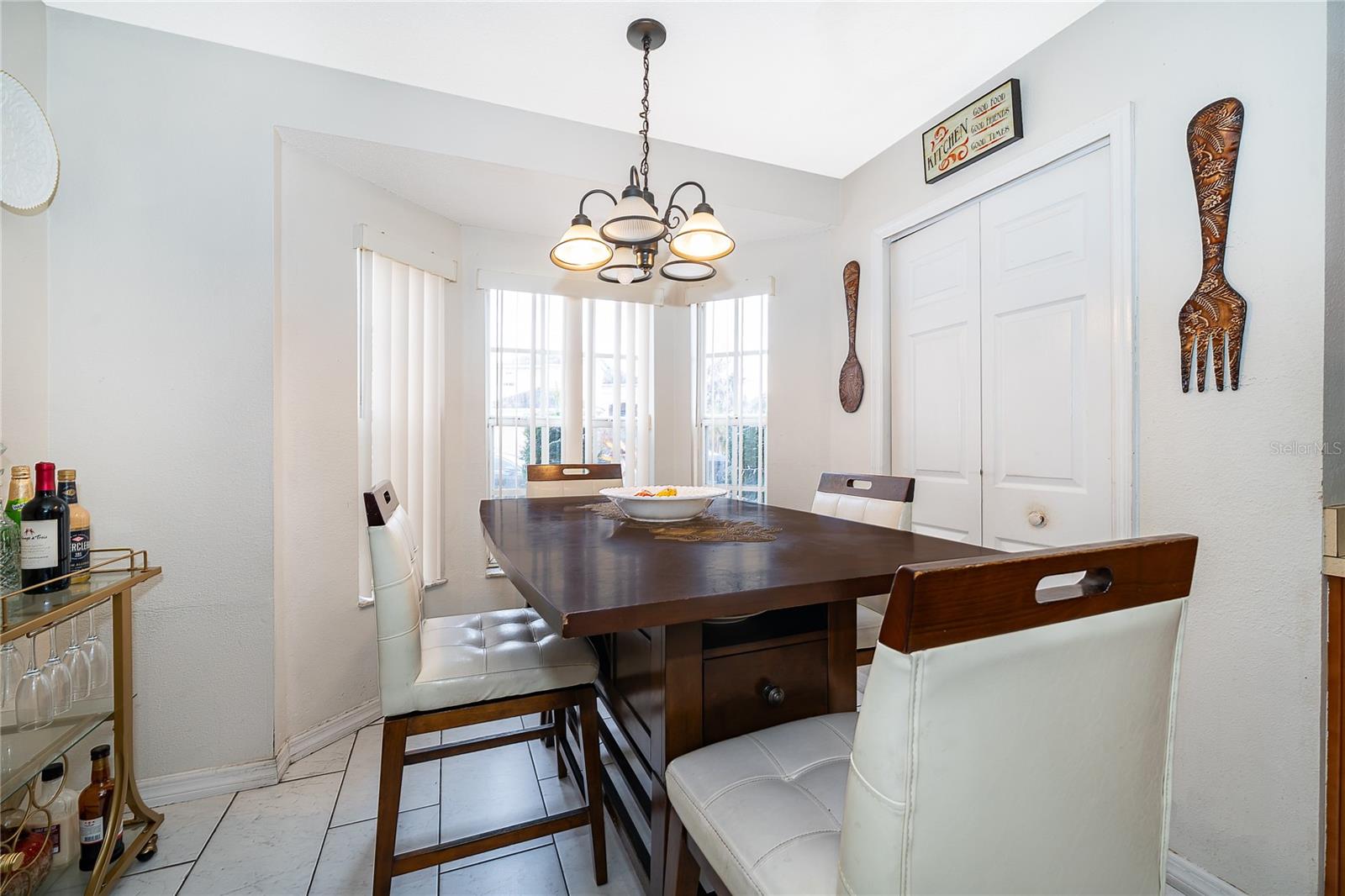 Image 18 of 33 For 2772 River Ridge Drive