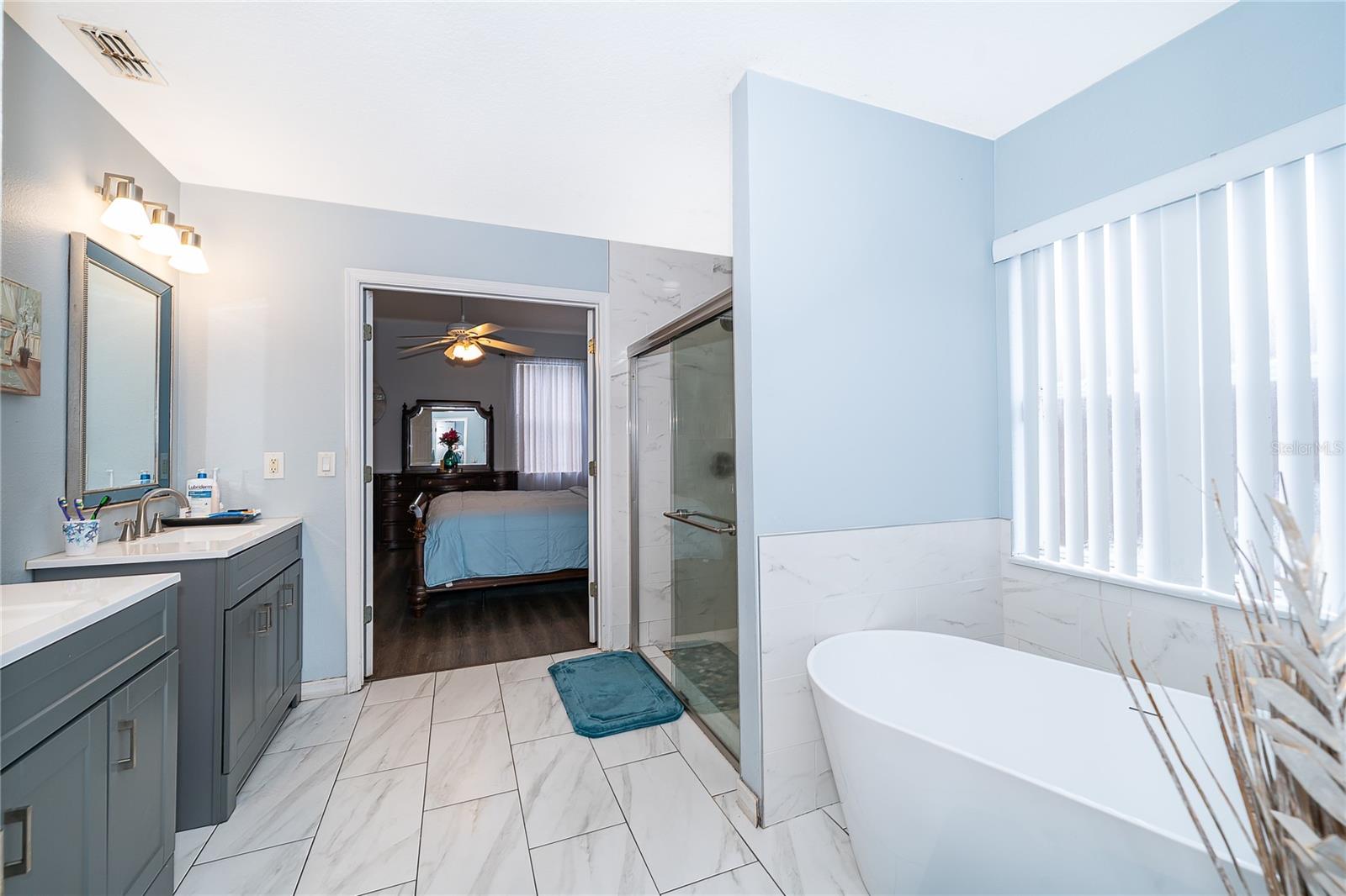 Image 21 of 33 For 2772 River Ridge Drive