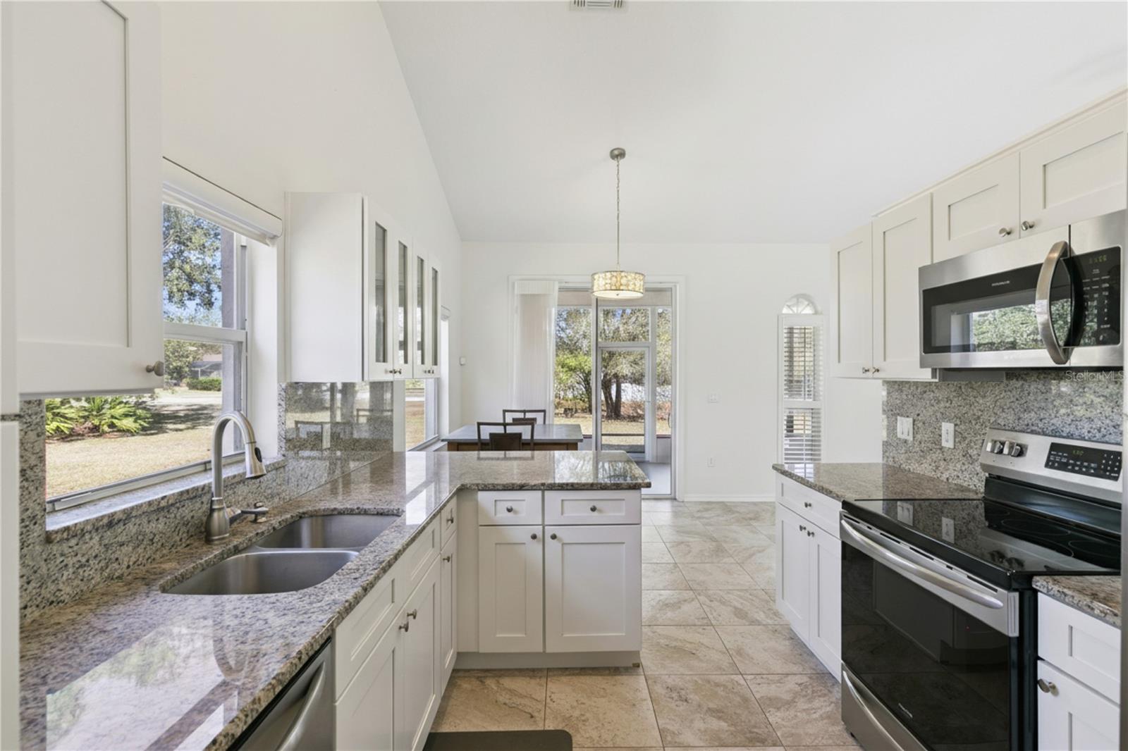 Image 12 of 42 For 1004 Megan Lynn Court