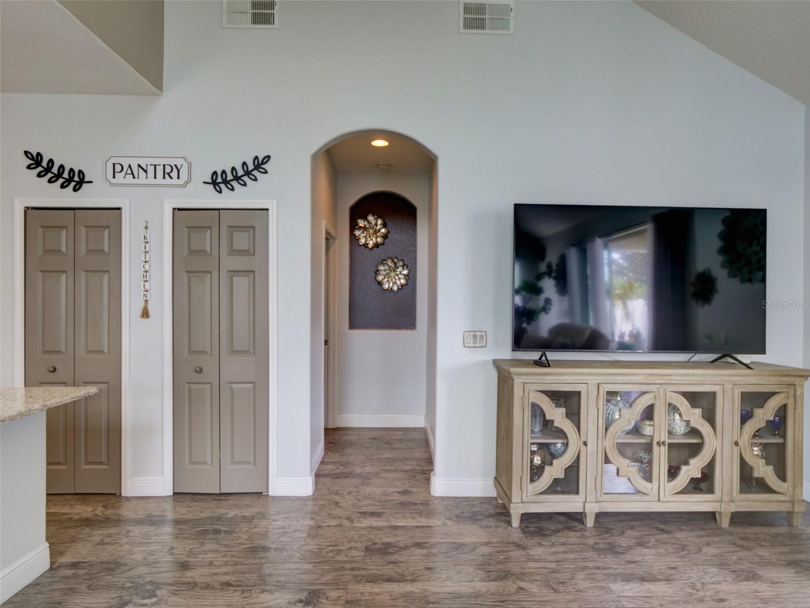 Image 11 of 54 For 1450 Merion Drive