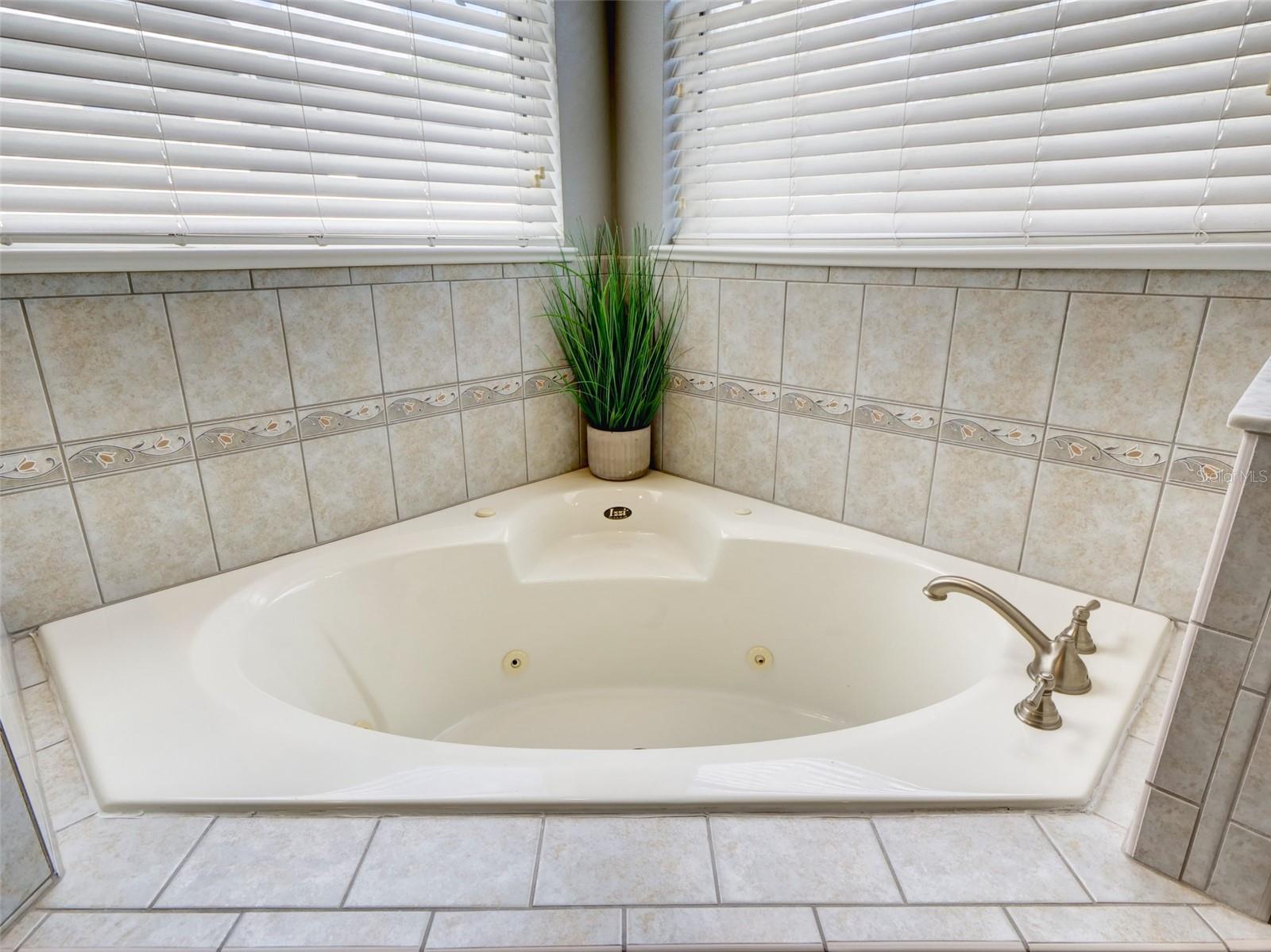 Image 20 of 54 For 1450 Merion Drive