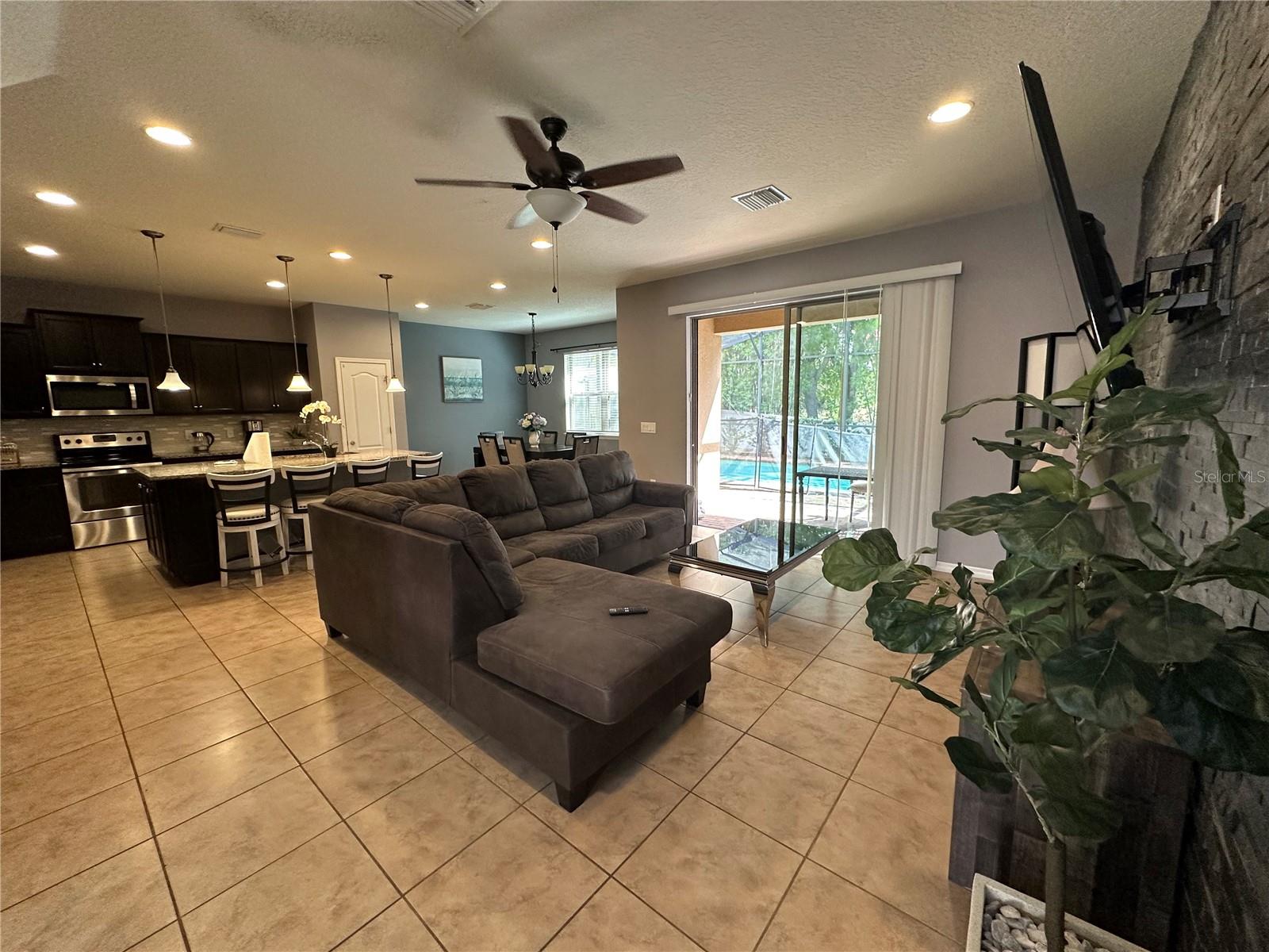 Image 2 of 20 For 1869 Nice Court