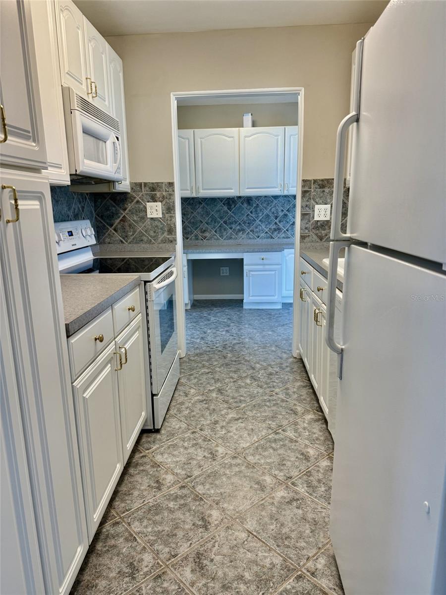 Image 14 of 28 For 630 Forsyth Road