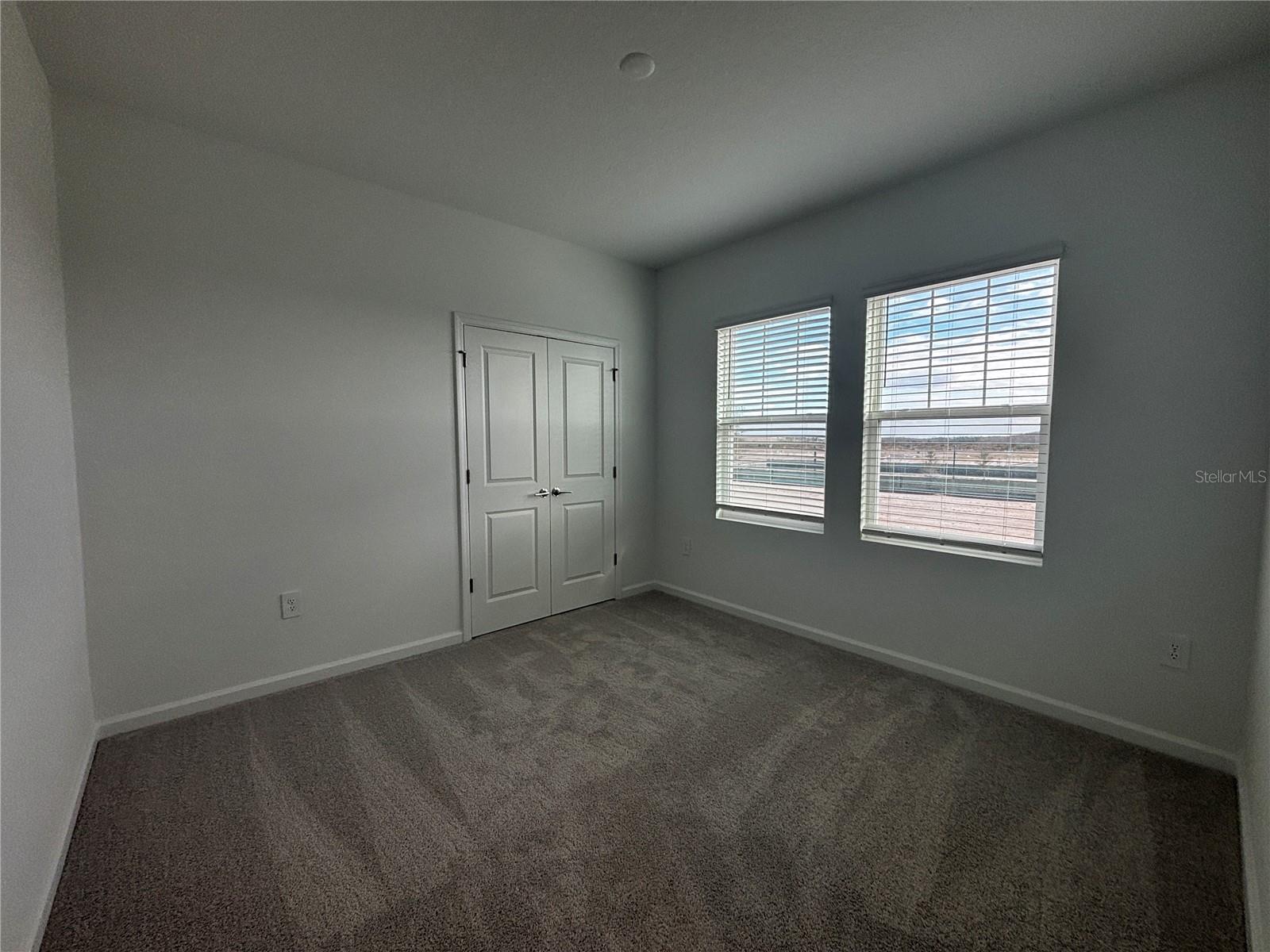 Image 15 of 25 For 7370 Summer Ivy Alley