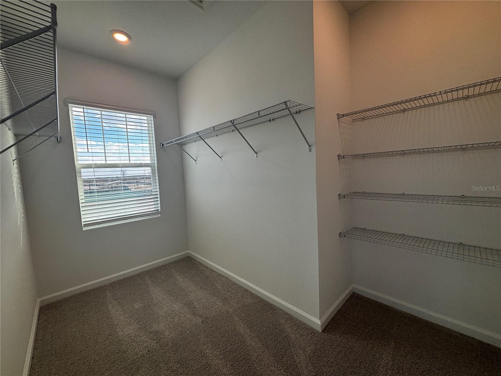 Image 19 of 25 For 7370 Summer Ivy Alley