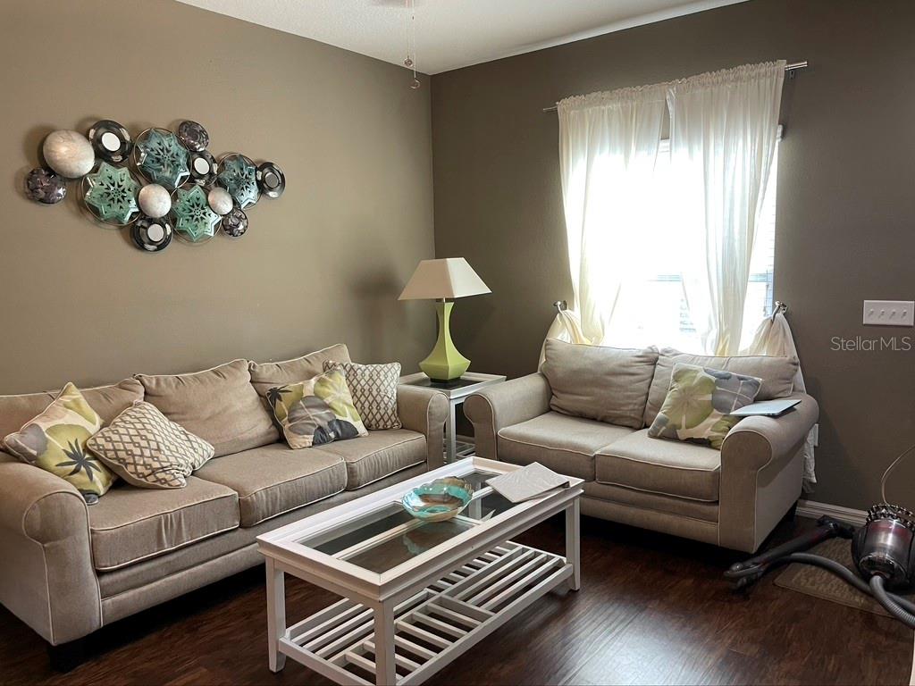 Image 10 of 20 For 9004 Shine Drive