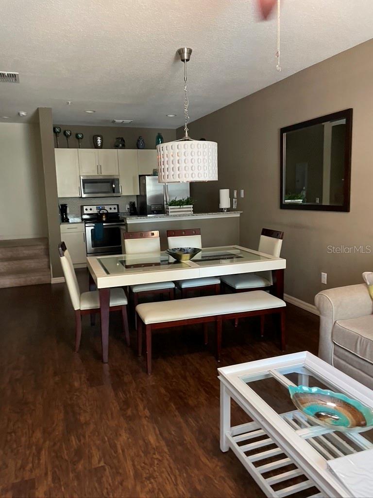 Image 14 of 20 For 9004 Shine Drive