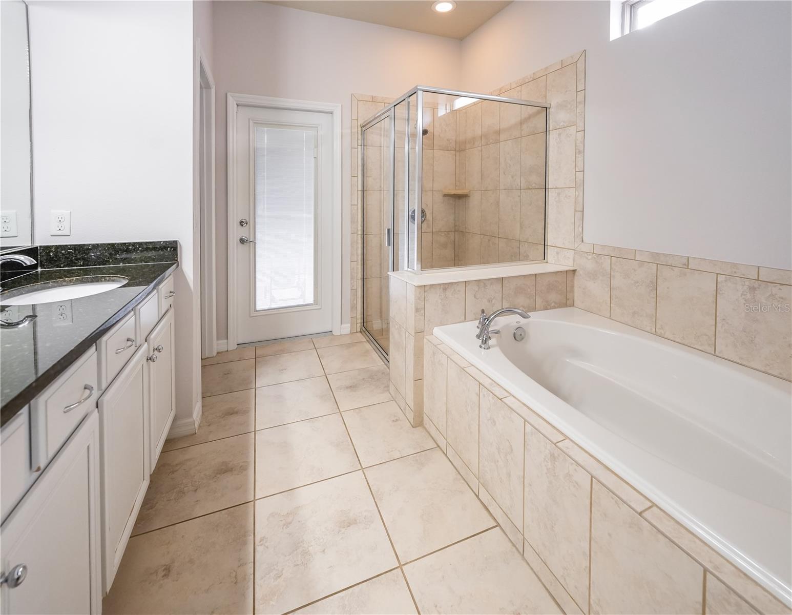 Image 16 of 56 For 1885 Gobi Drive