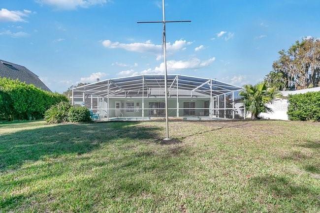 Image 28 of 39 For 33910 Linda Lane