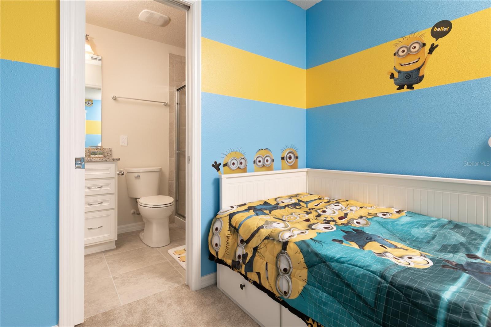 Image 22 of 30 For 7328 Oakmoss Loop