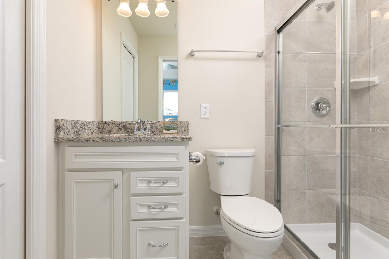 Image 23 of 30 For 7328 Oakmoss Loop