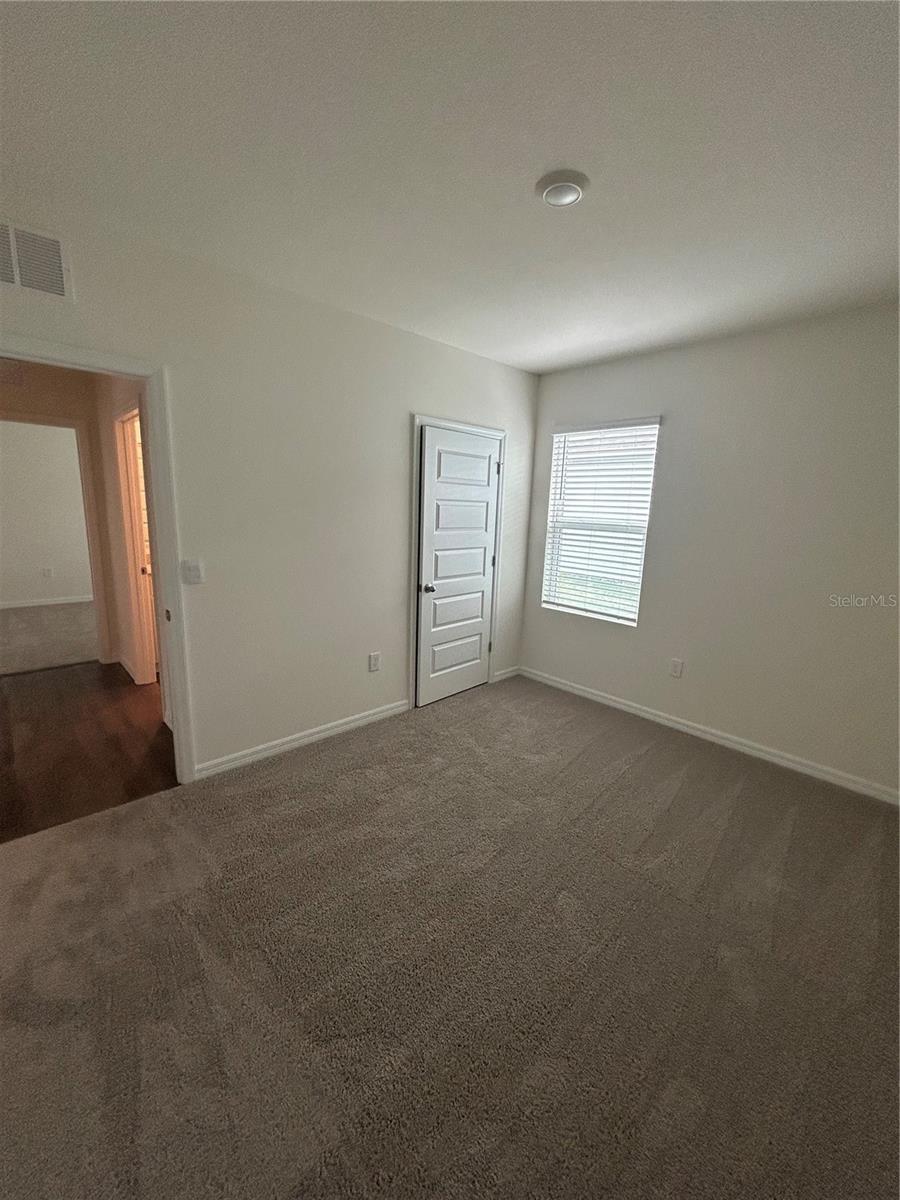 Image 7 of 9 For 3377 Wakefield Drive