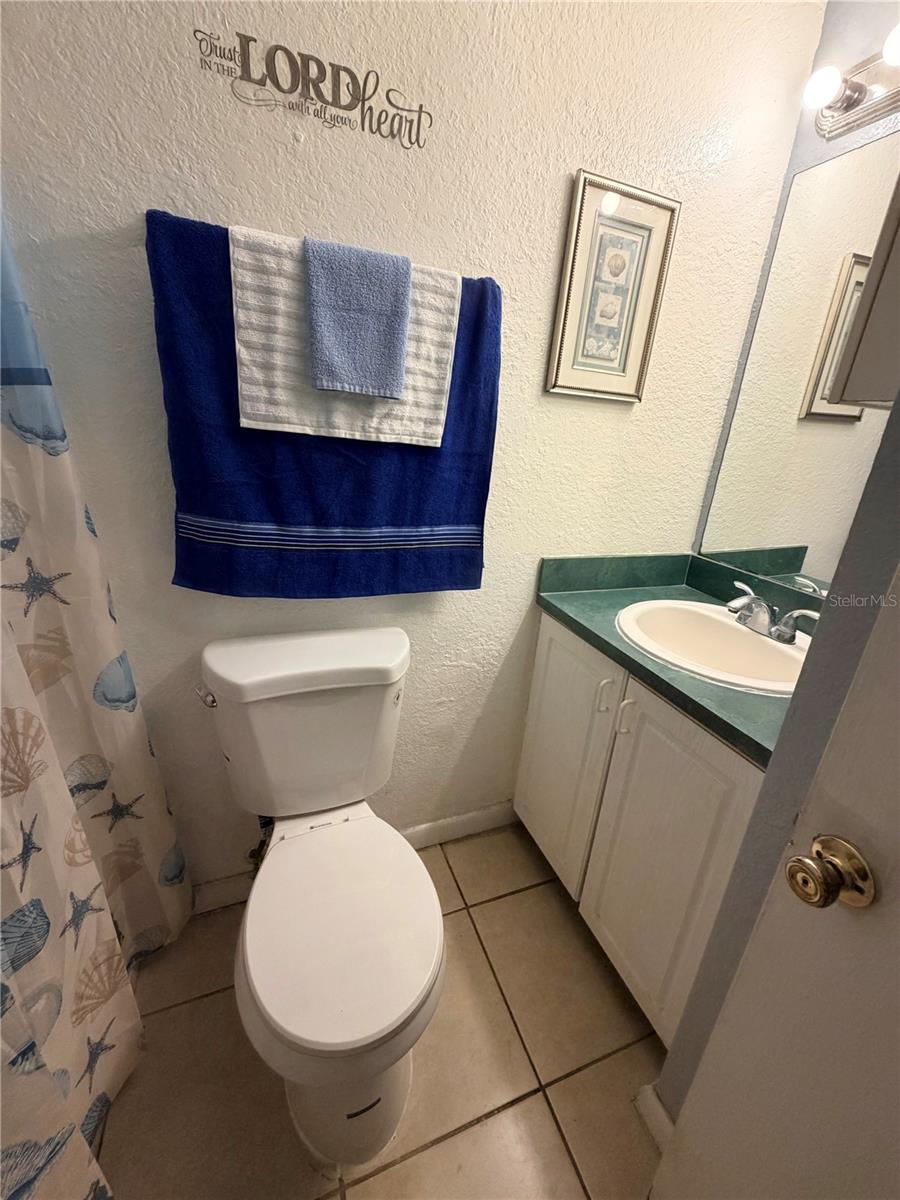 Image 7 of 17 For 738 Ridenhour Circle L