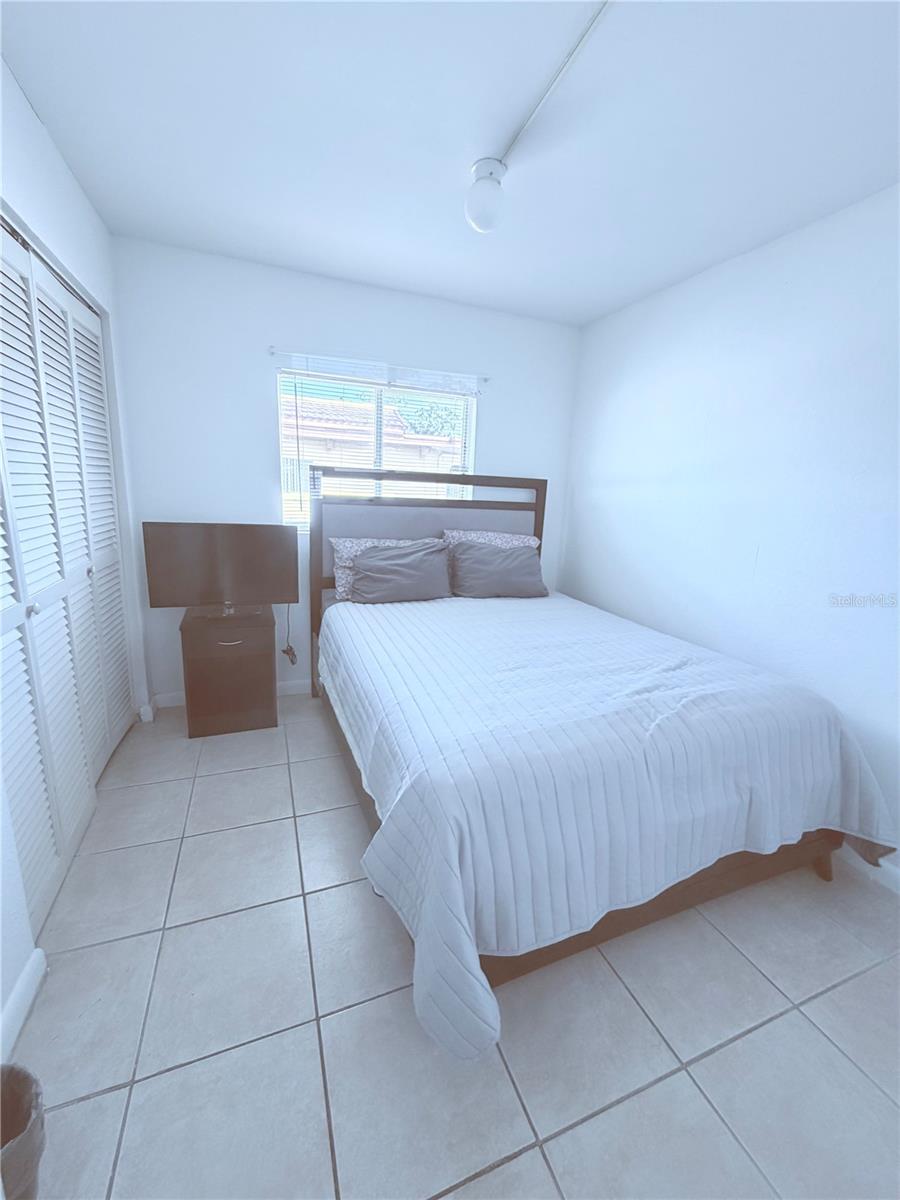 Image 9 of 17 For 738 Ridenhour Circle L