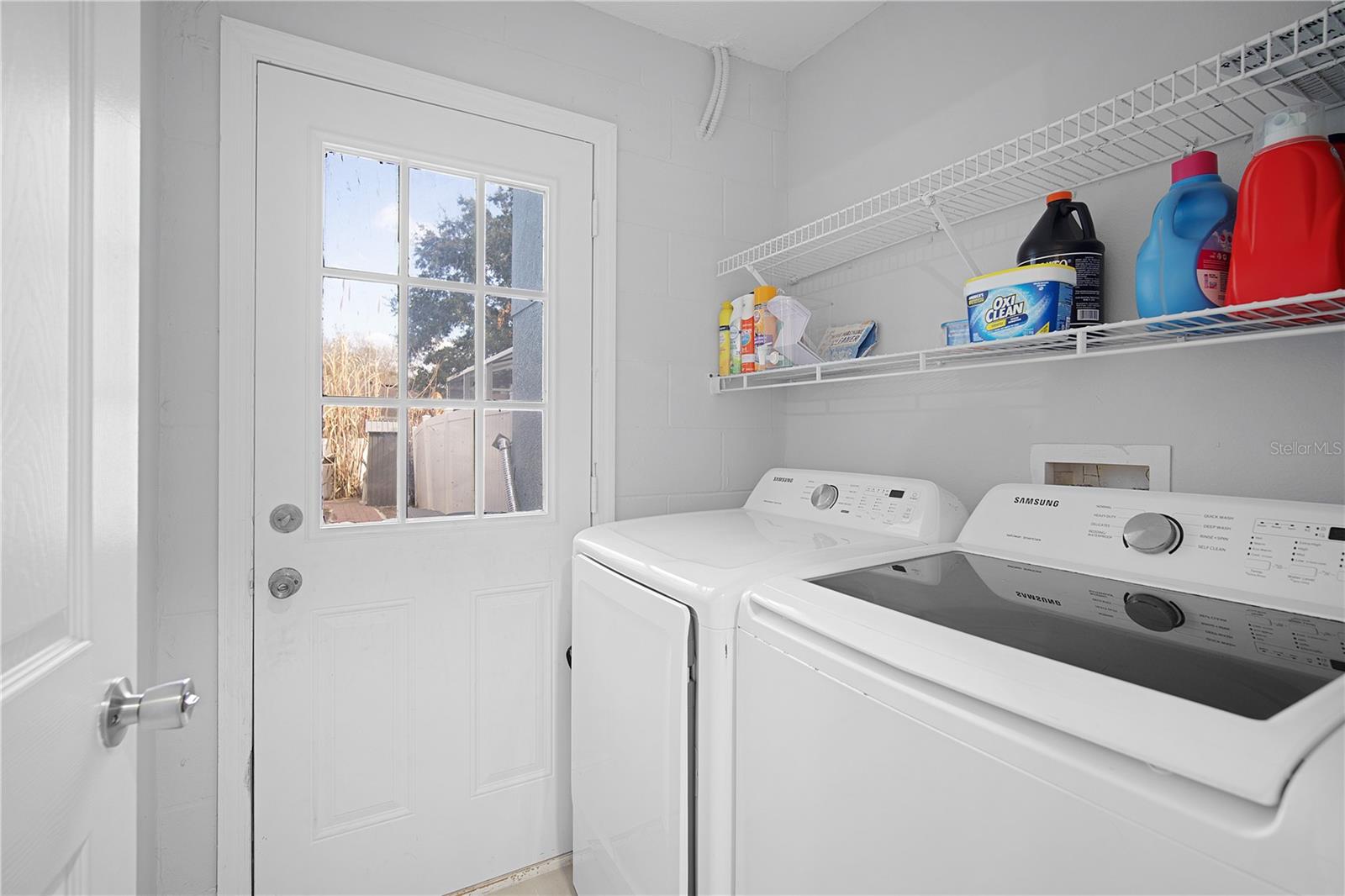 Image 14 of 31 For 14235 Sun Bay Drive