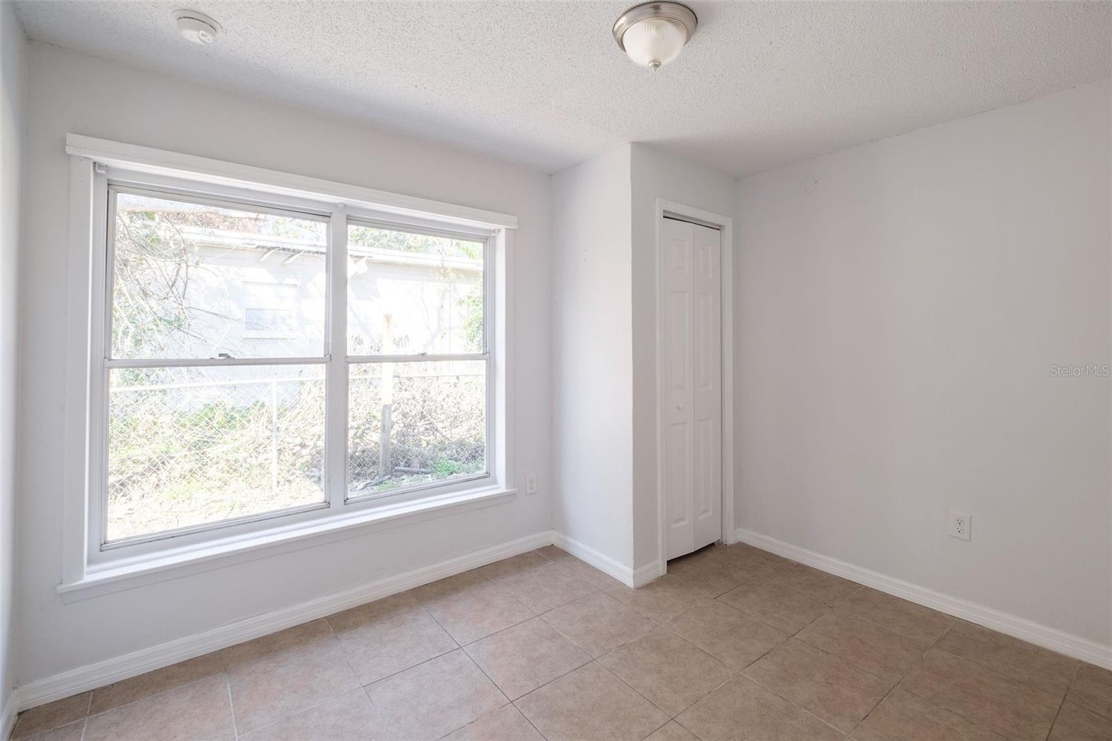 Image 12 of 18 For 718 Thalia Drive