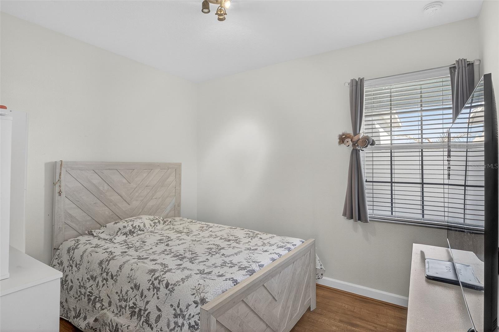 Image 24 of 62 For 1336 Lattimore Drive