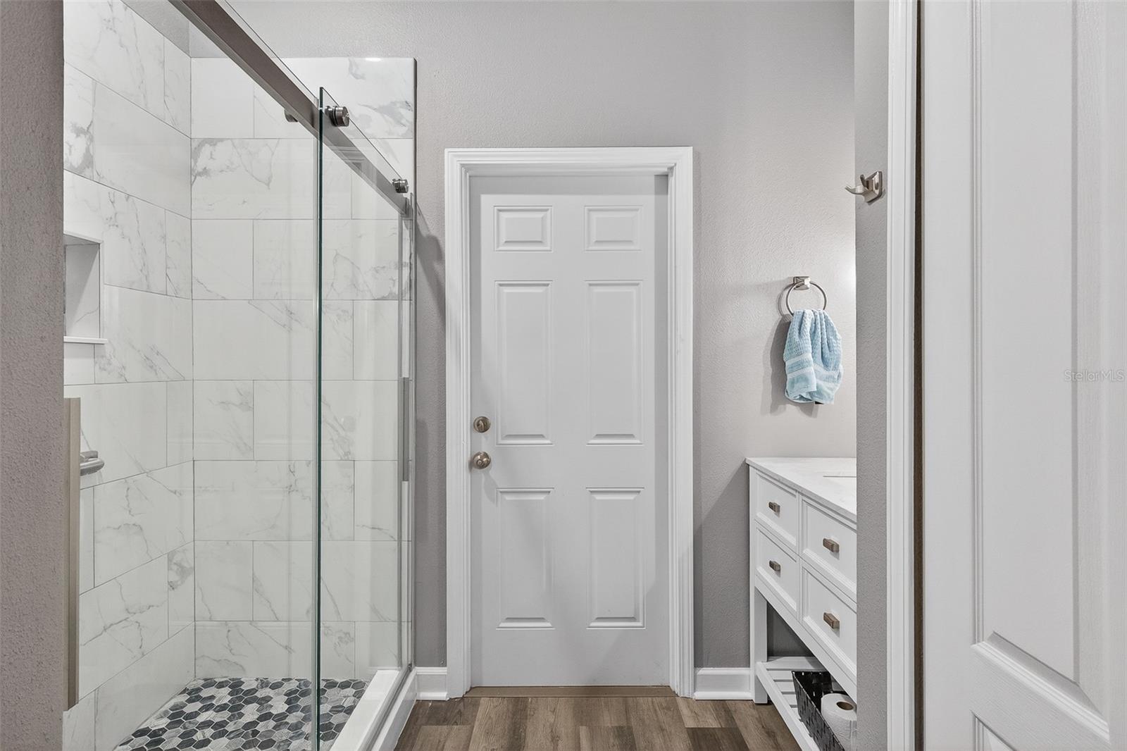 Image 26 of 62 For 1336 Lattimore Drive