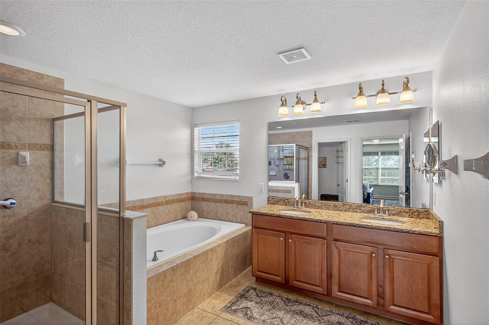 Image 39 of 62 For 1336 Lattimore Drive