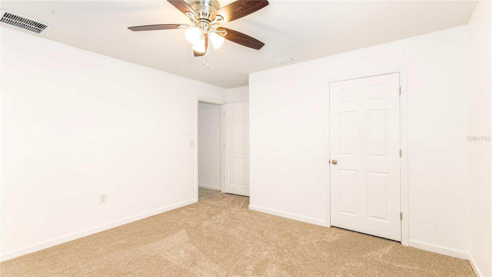 Image 19 of 32 For 1723 Musgrass Circle