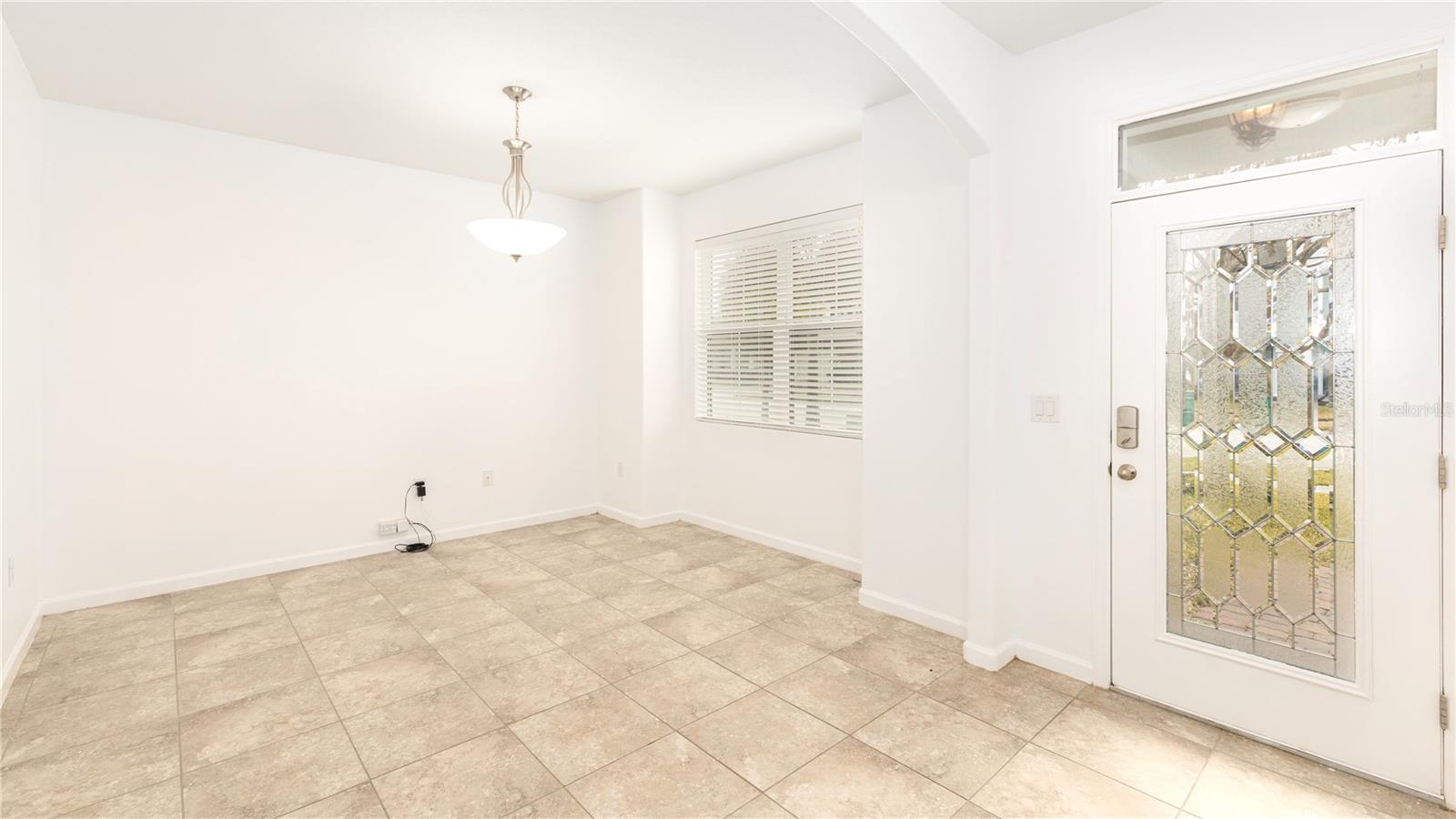 Image 4 of 32 For 1723 Musgrass Circle