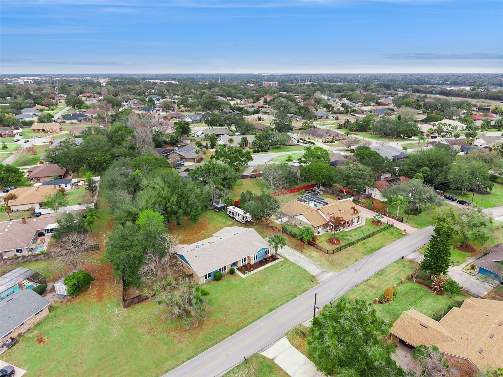 Image 35 of 36 For 520 Summerhaven Drive