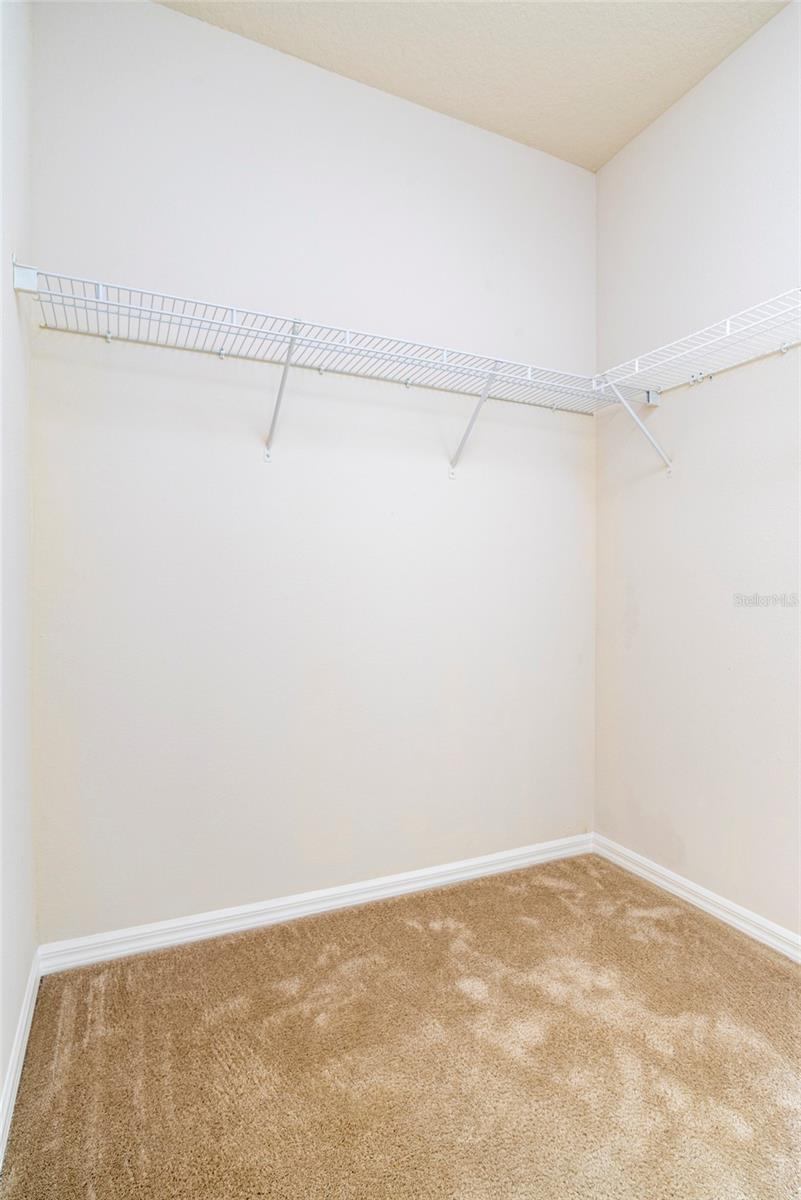 Image 18 of 46 For 304 Southern Pecan Circle 205