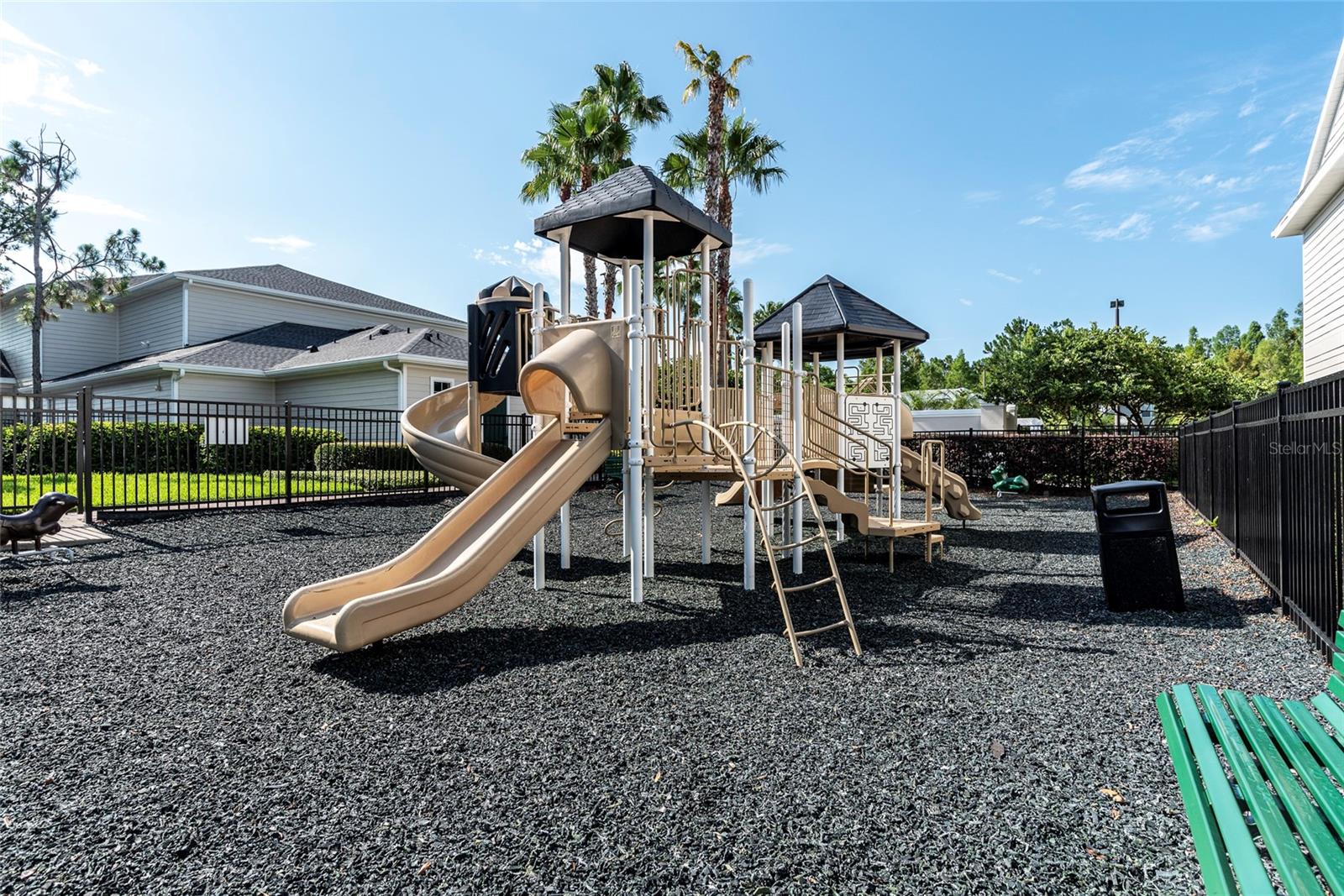 Image 24 of 46 For 304 Southern Pecan Circle 205