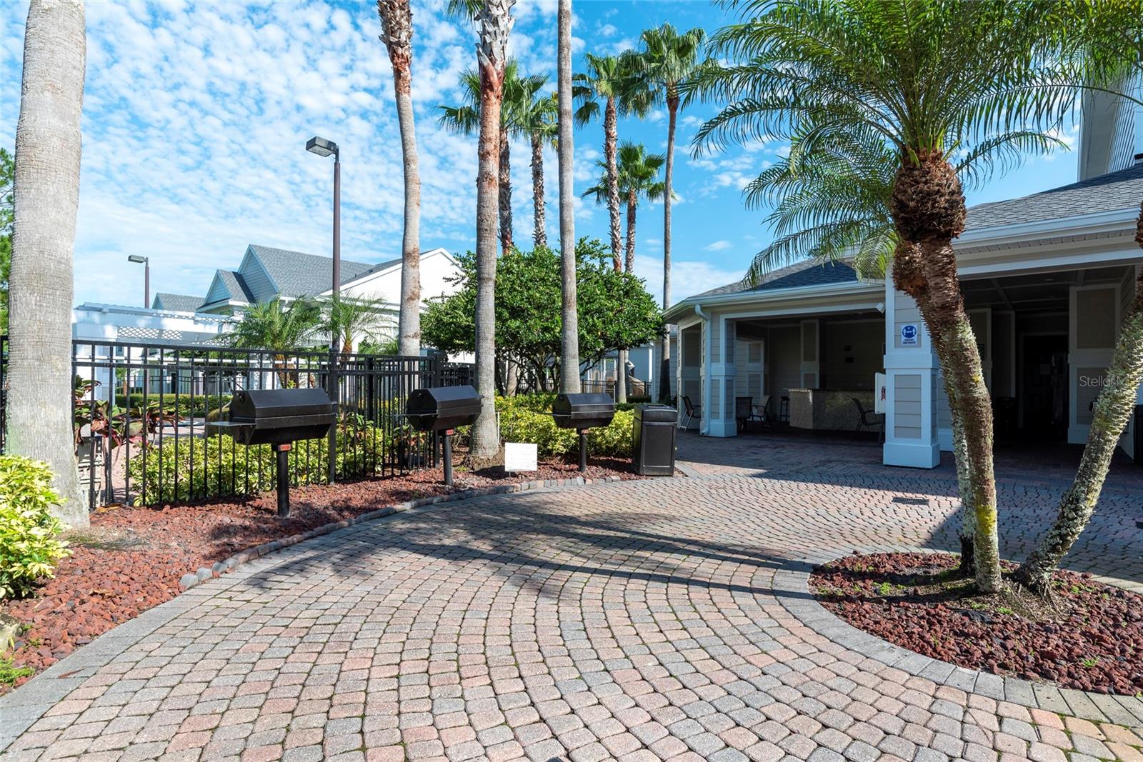 Image 34 of 46 For 304 Southern Pecan Circle 205