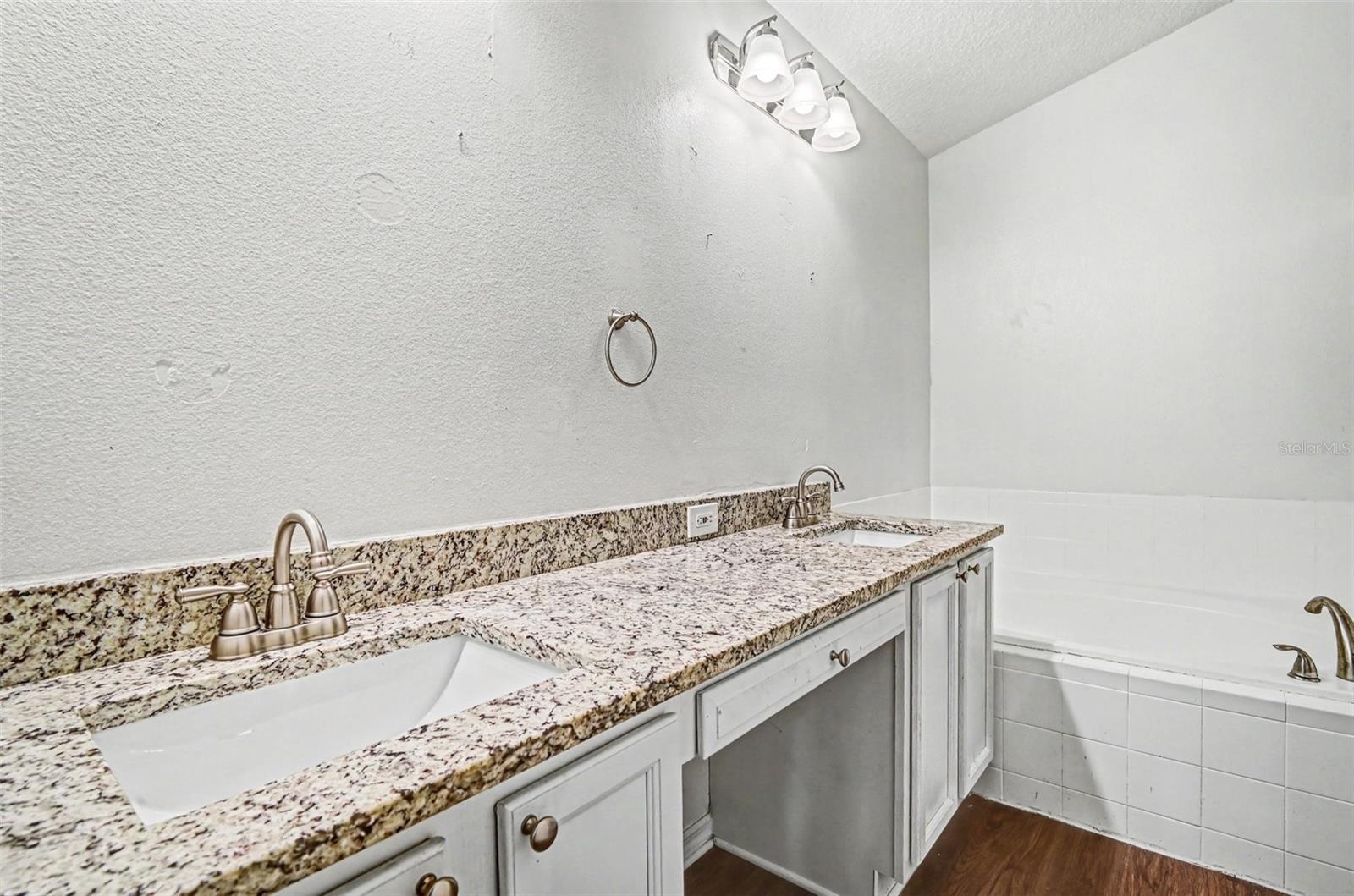 Image 18 of 32 For 30707 Pga Drive