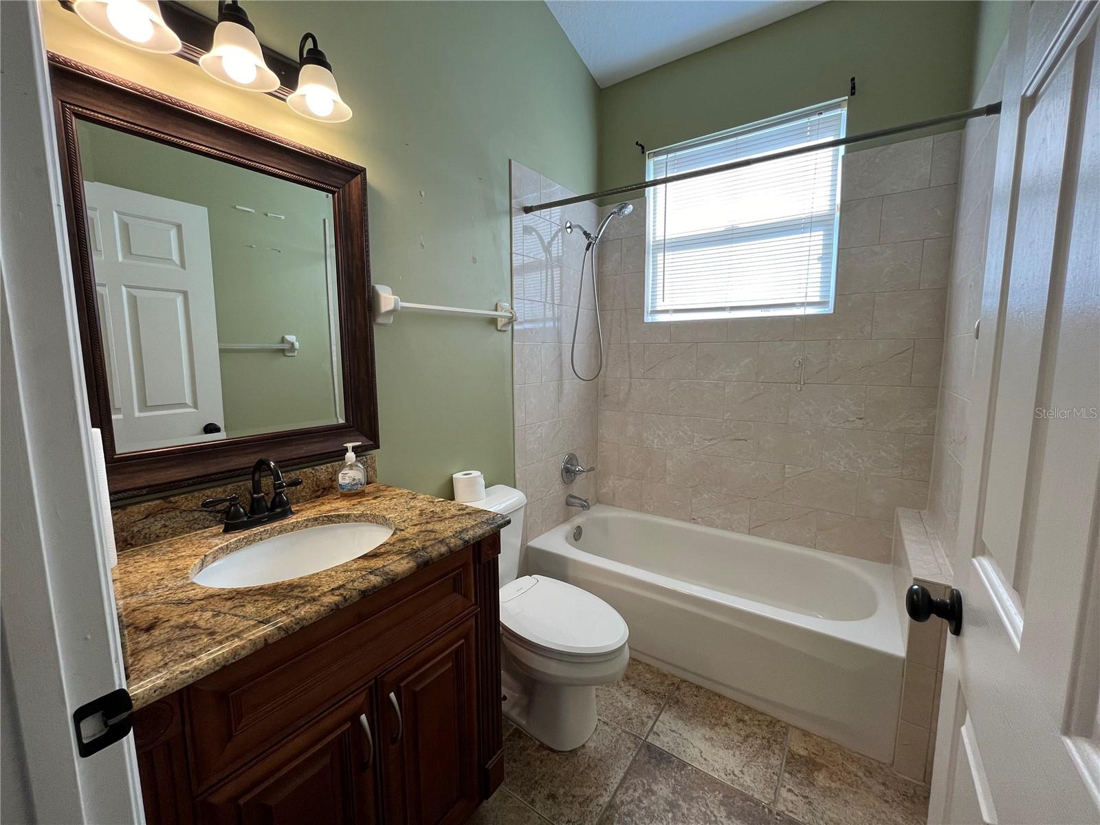 Image 16 of 27 For 13025 Yardsley Court