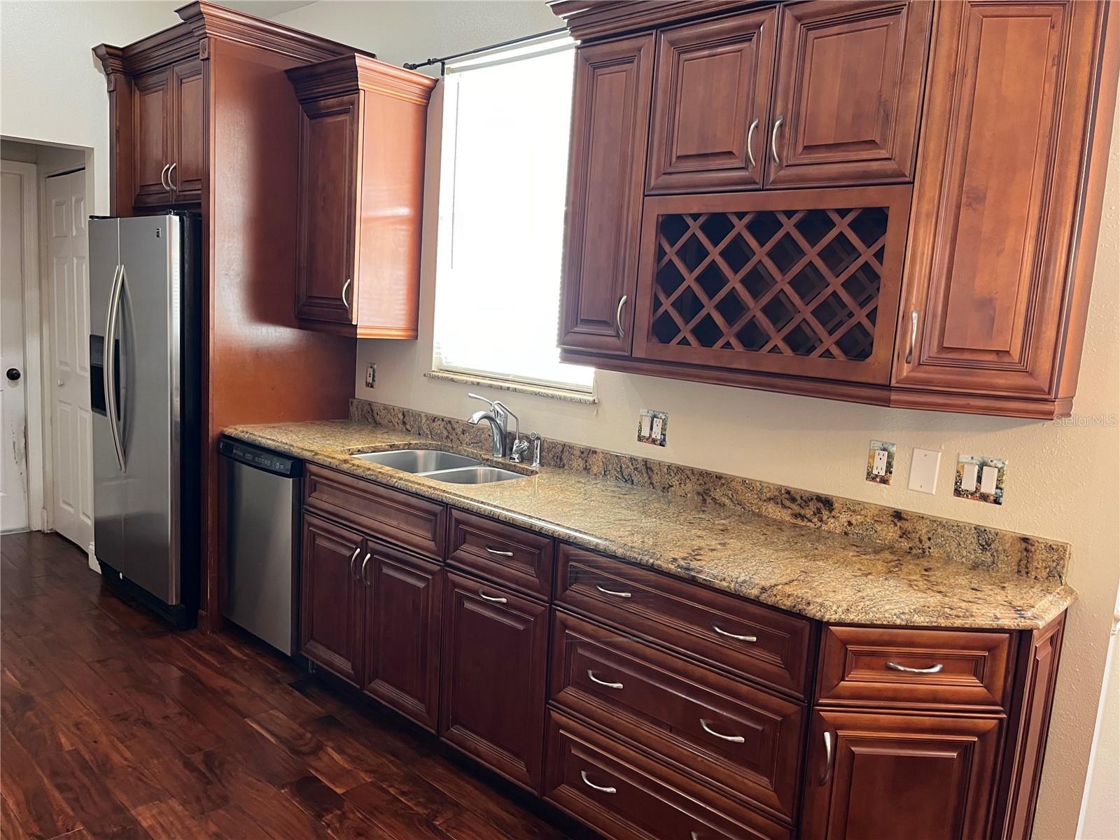 Image 19 of 27 For 13025 Yardsley Court