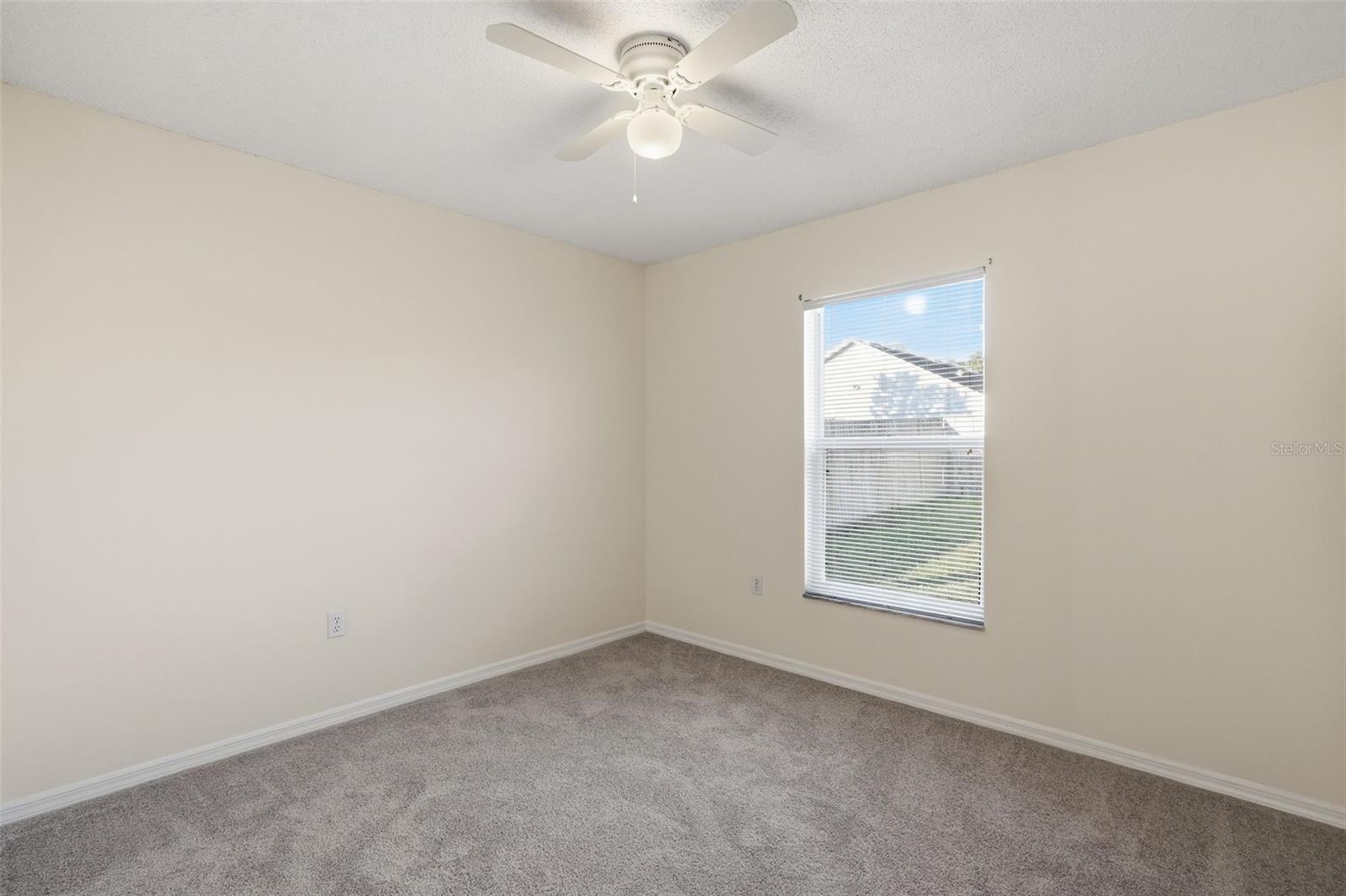 Image 17 of 20 For 844 Delfino Place