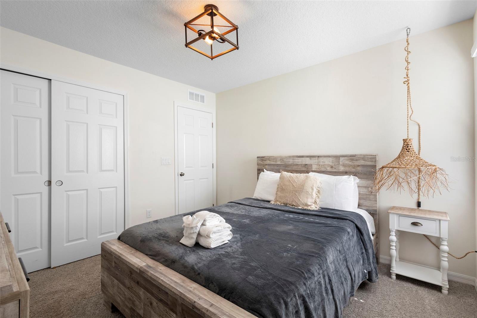 Image 24 of 50 For 2092 Fleming Mist Place