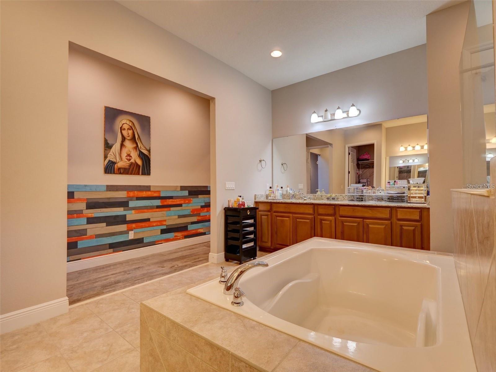 Image 18 of 43 For 14247 Ward Road