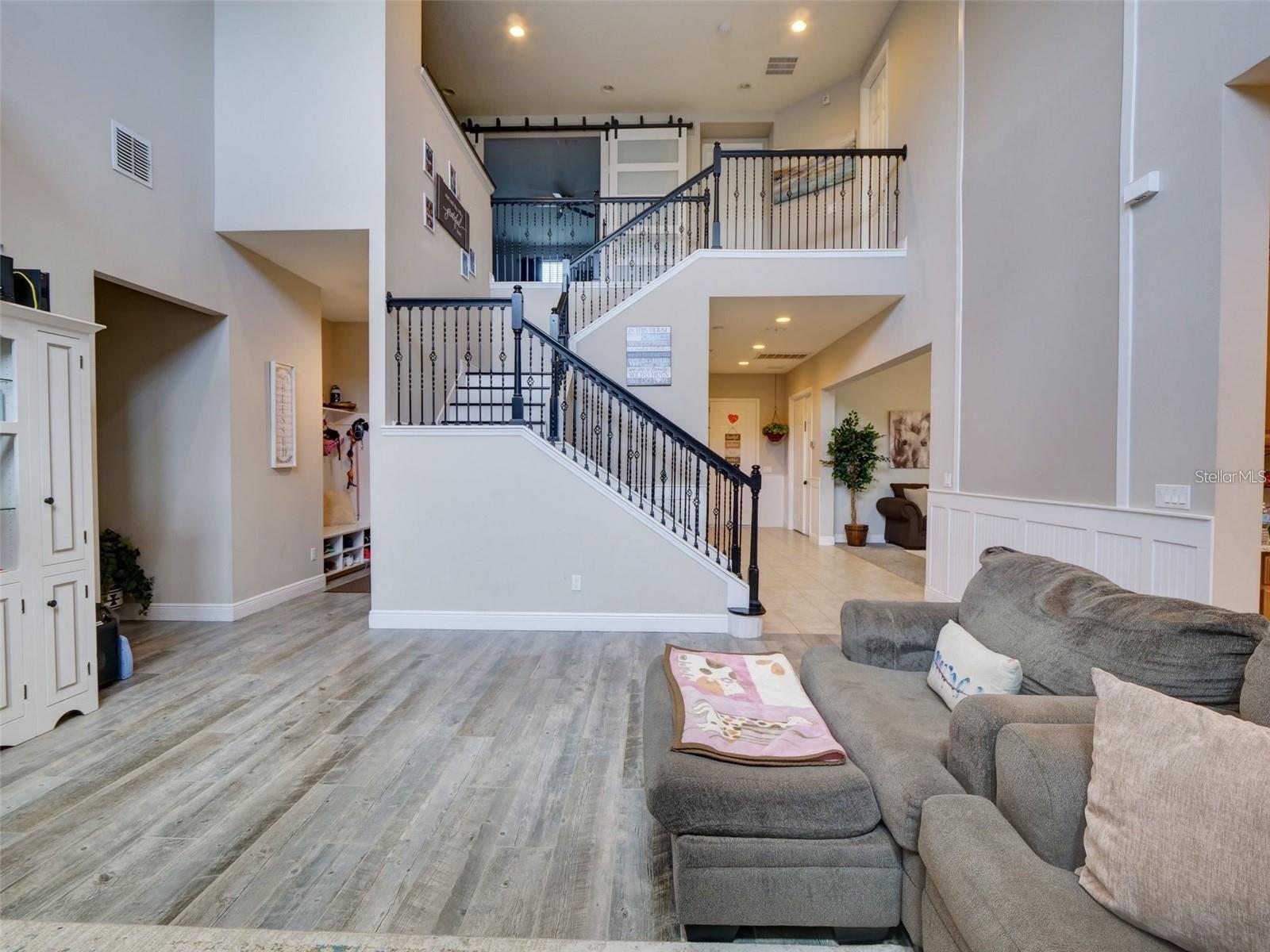 Image 8 of 43 For 14247 Ward Road