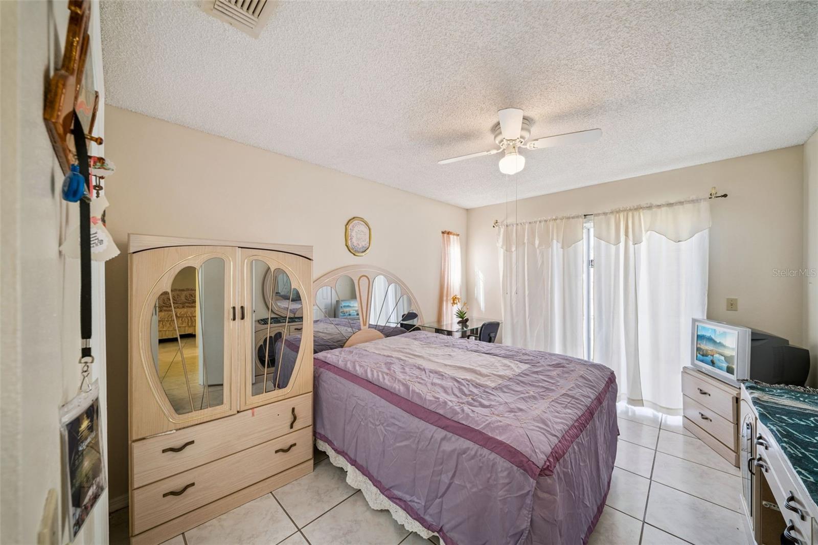 Image 10 of 26 For 1163 Chambord Court