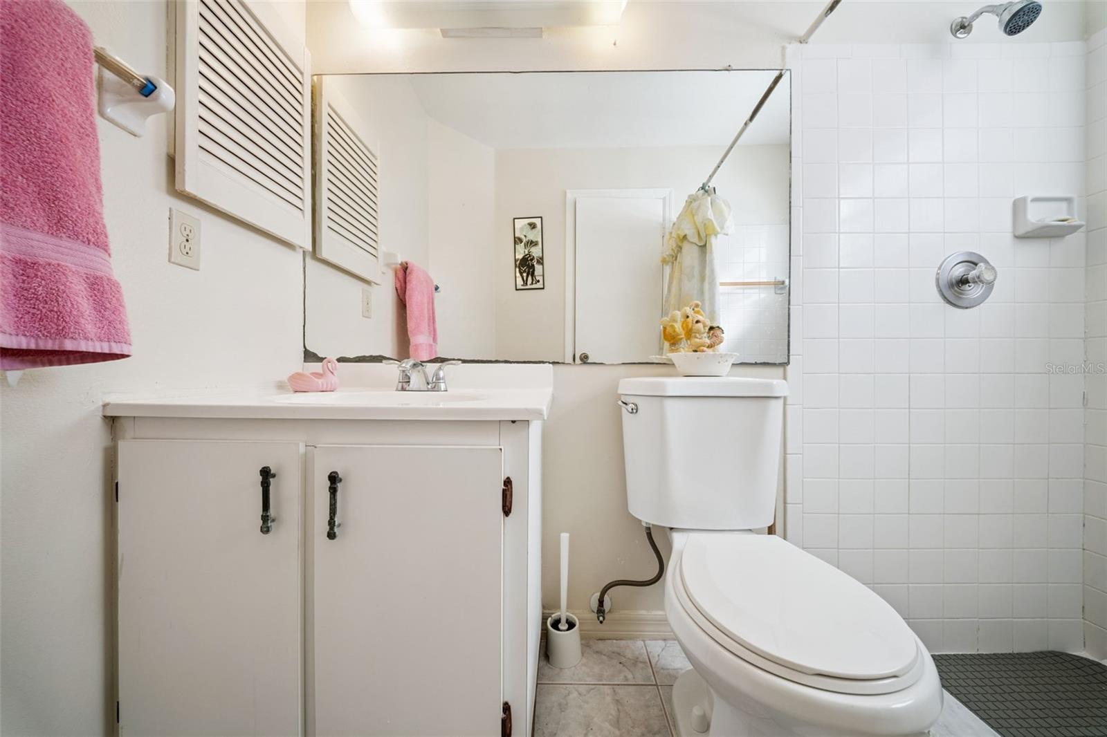 Image 15 of 26 For 1163 Chambord Court