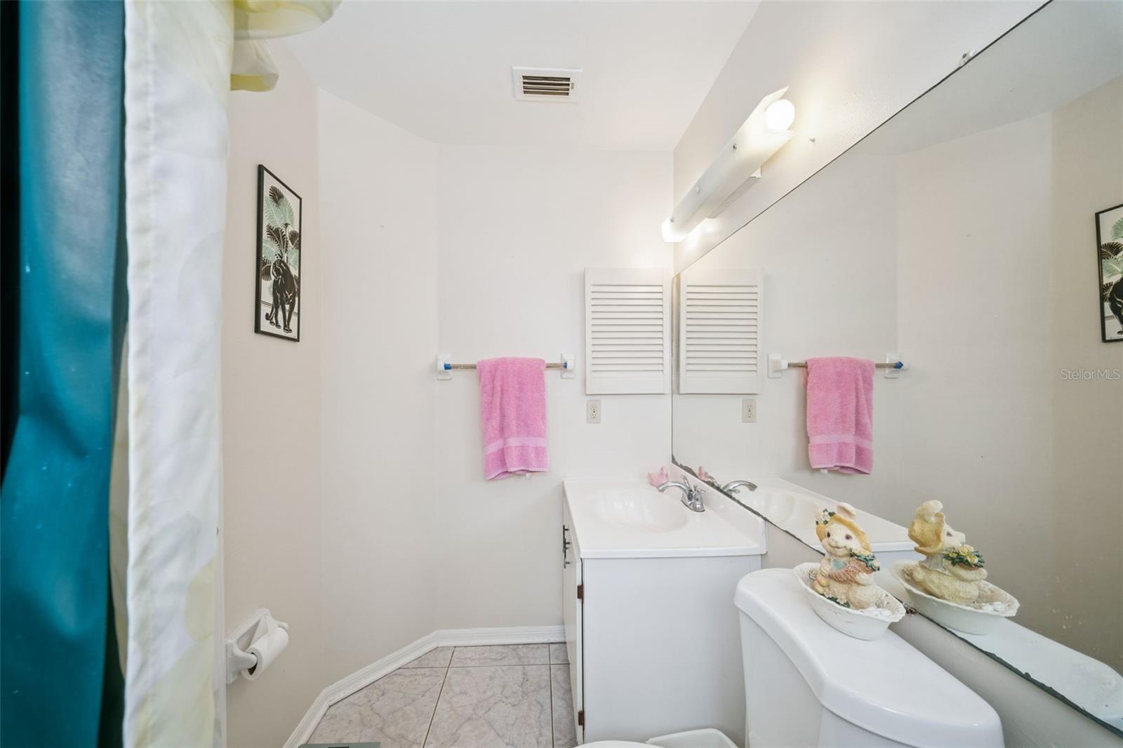 Image 16 of 26 For 1163 Chambord Court