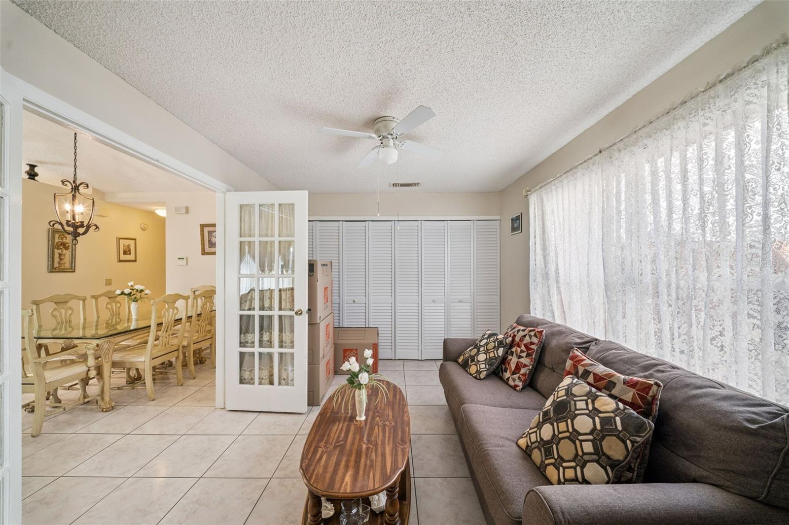 Image 17 of 26 For 1163 Chambord Court