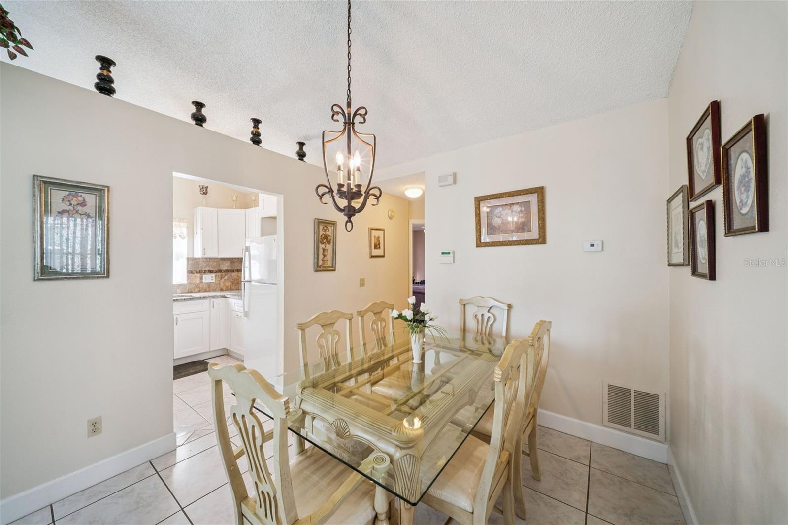 Image 6 of 26 For 1163 Chambord Court