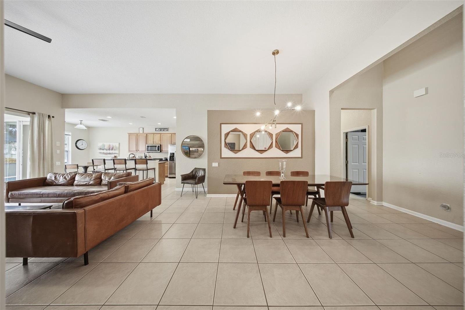 Image 10 of 97 For 2621 Archfeld Boulevard