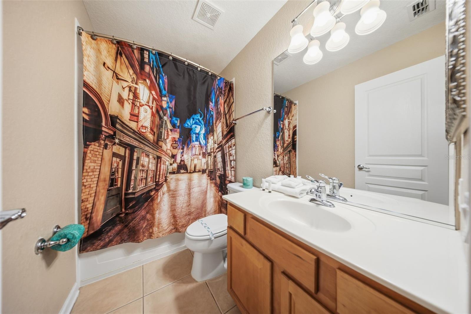 Image 30 of 97 For 2621 Archfeld Boulevard