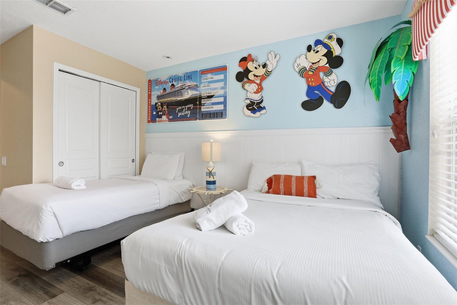 Image 32 of 97 For 2621 Archfeld Boulevard