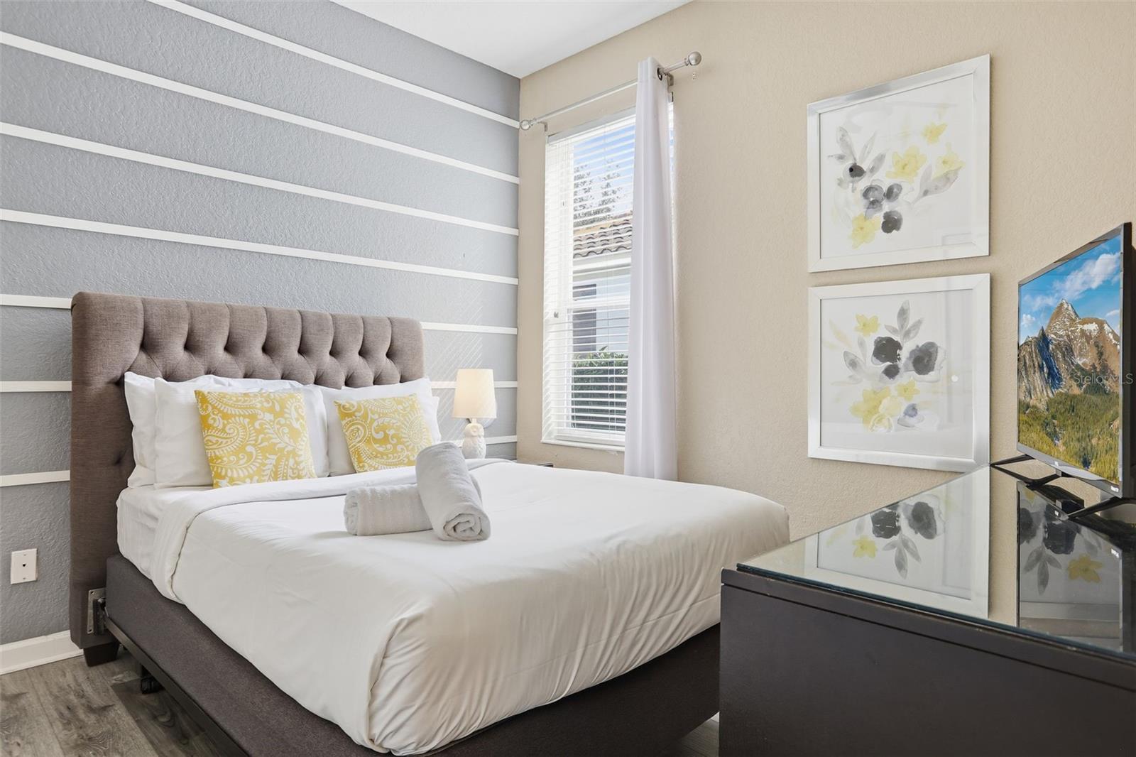 Image 37 of 97 For 2621 Archfeld Boulevard