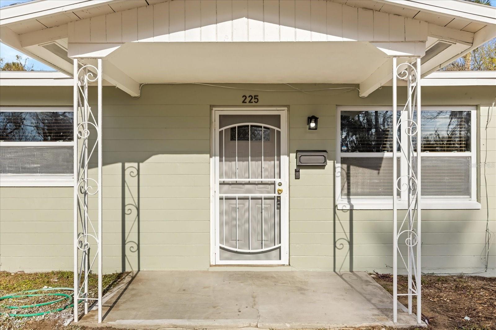 Image 4 of 20 For 225 Keech Street